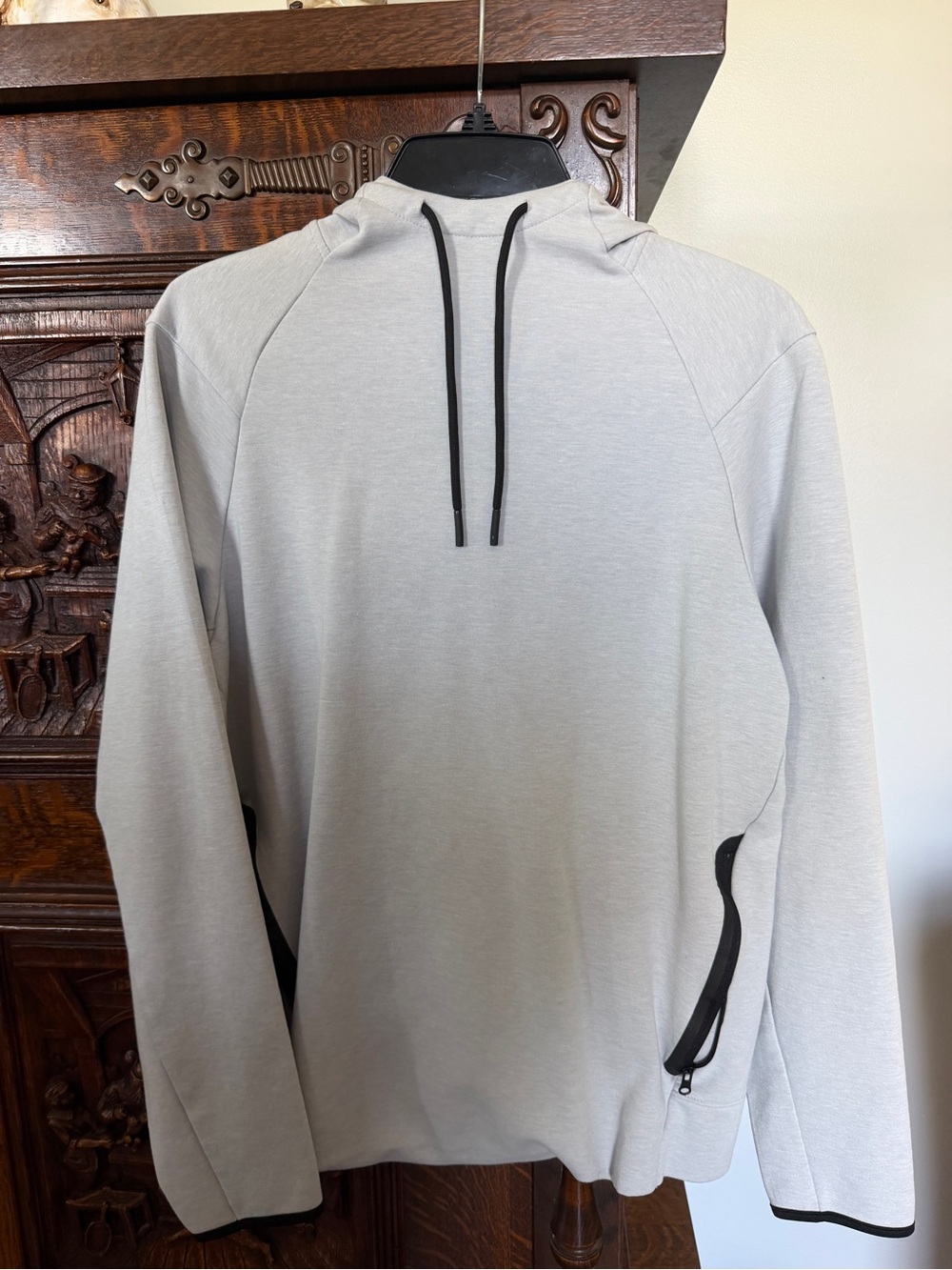Old Navy Light Gray Pullover Shirt Jacket with Black Accents